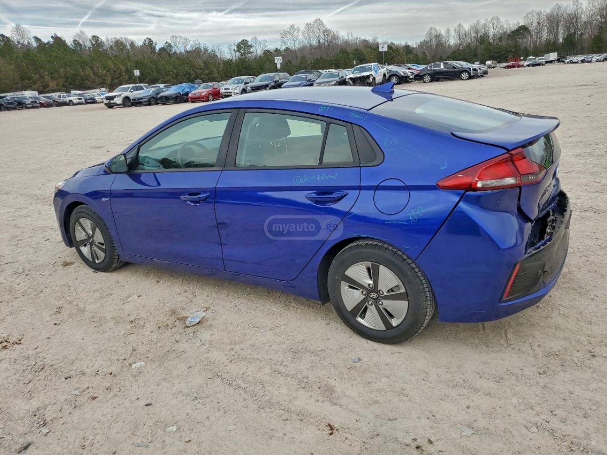 Hyundai Ioniq 2019 — photo 2