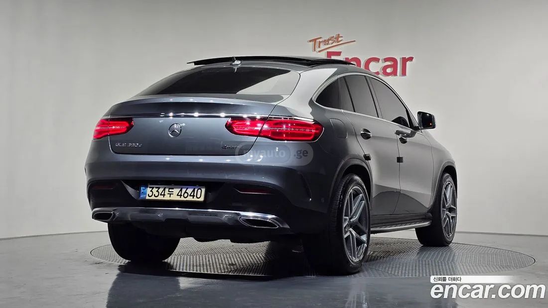 Mercedes-Benz GLE 63 AMG 2017 — photo 2