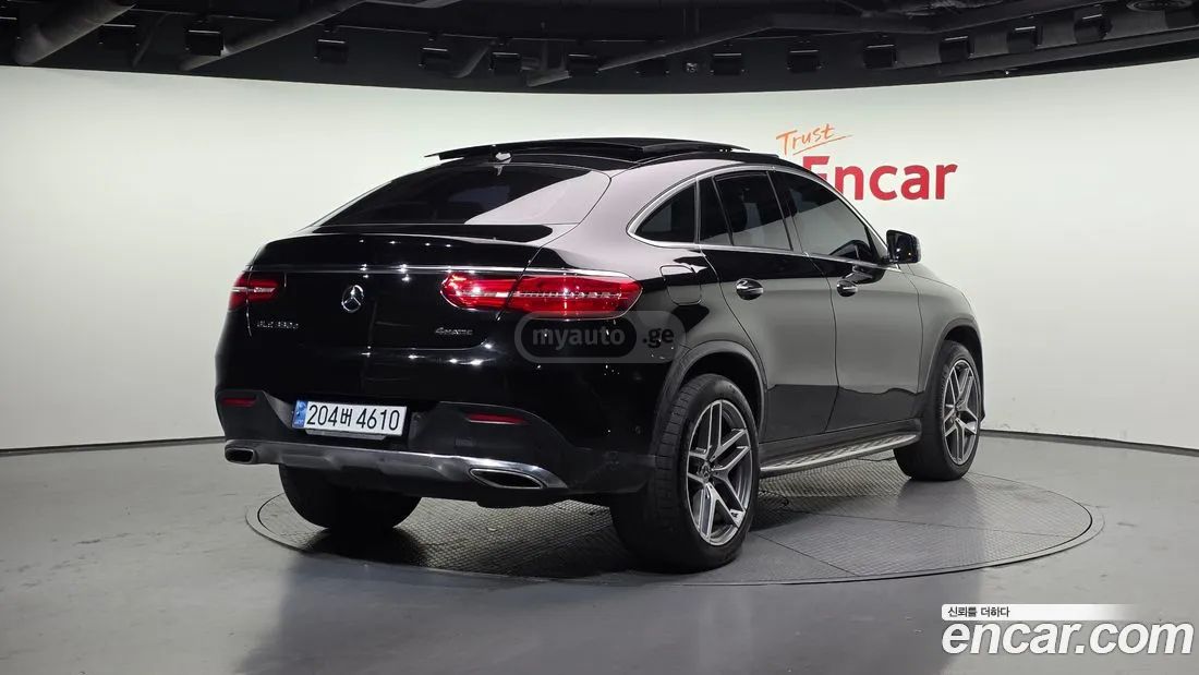 Mercedes-Benz GLE 63 AMG 2017 — photo 2