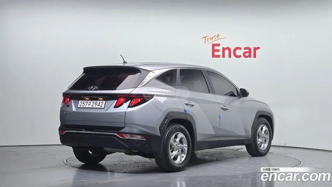 Hyundai Tucson 2021 — photo 2