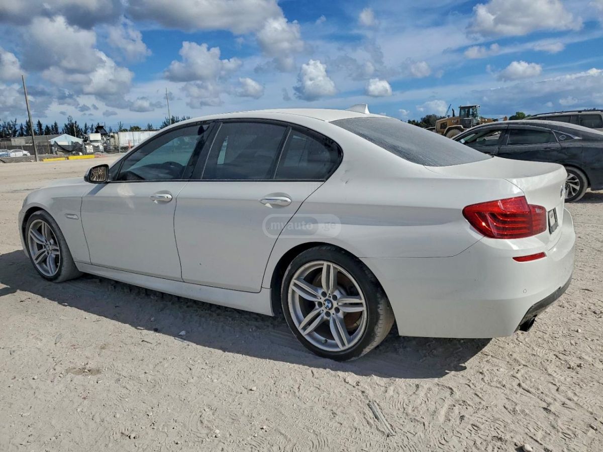 BMW 535 2014 — photo 2