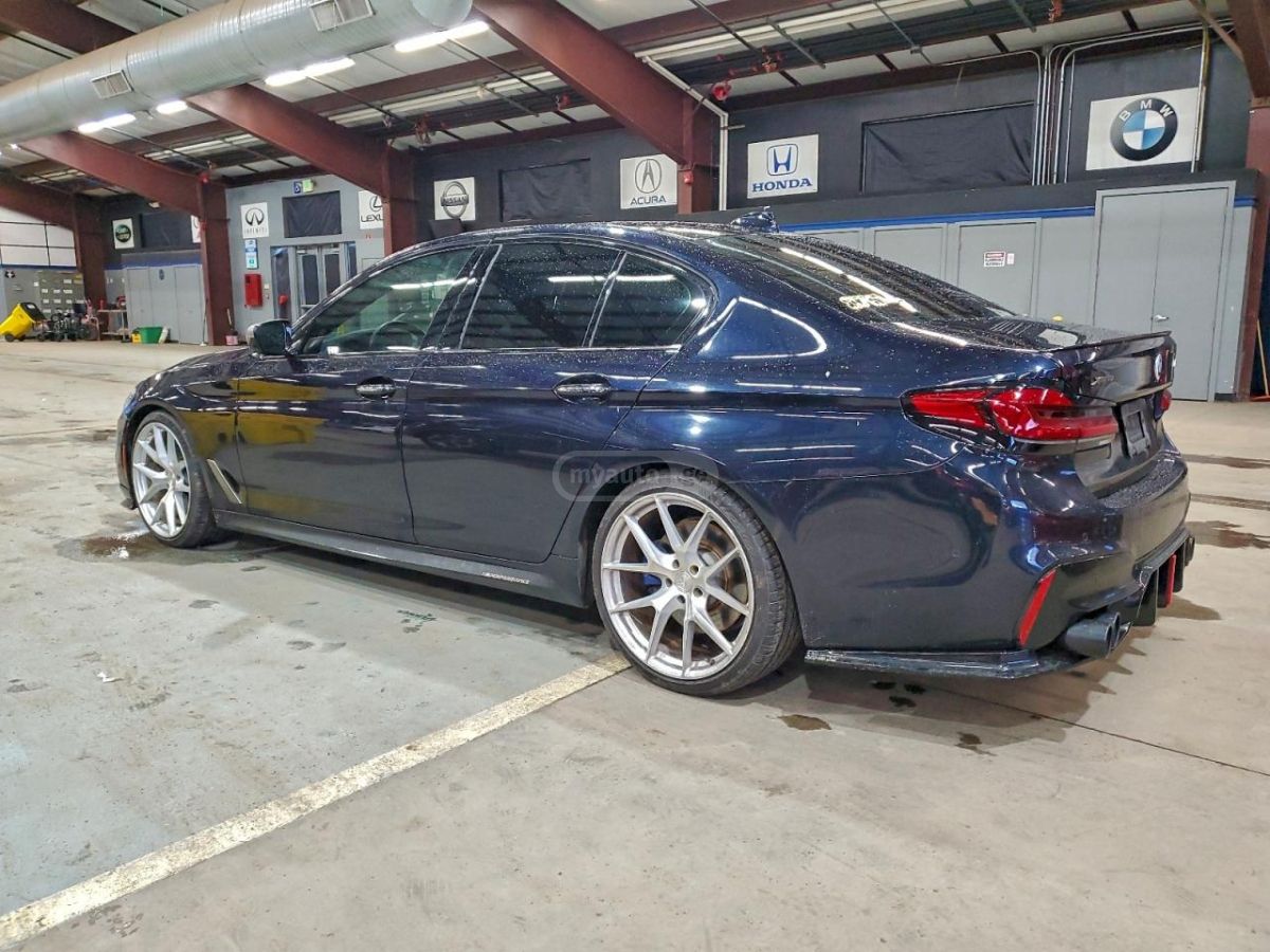 BMW M550 2018 — photo 2