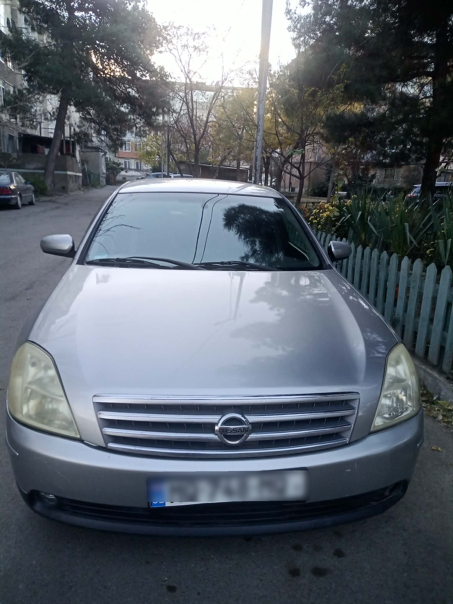 Nissan Teana