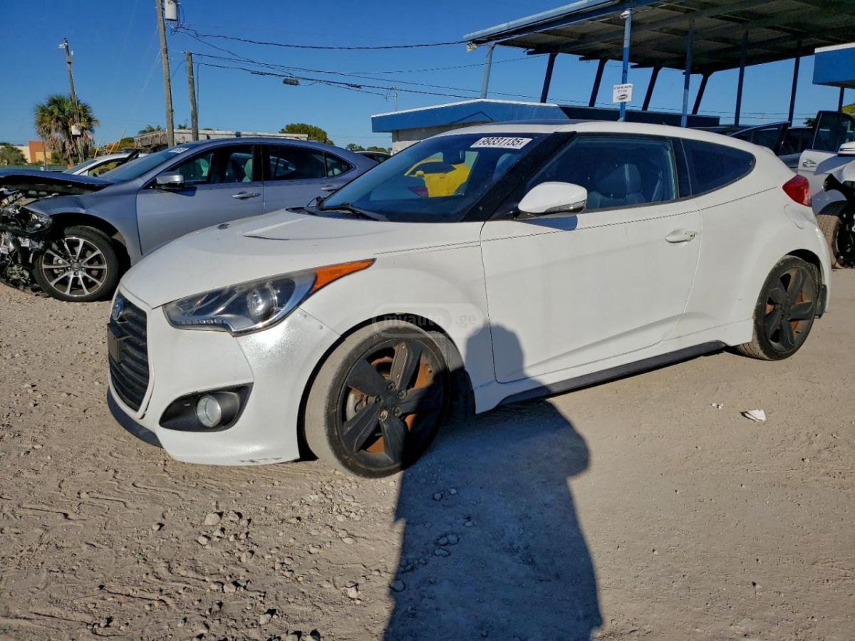 Hyundai Veloster