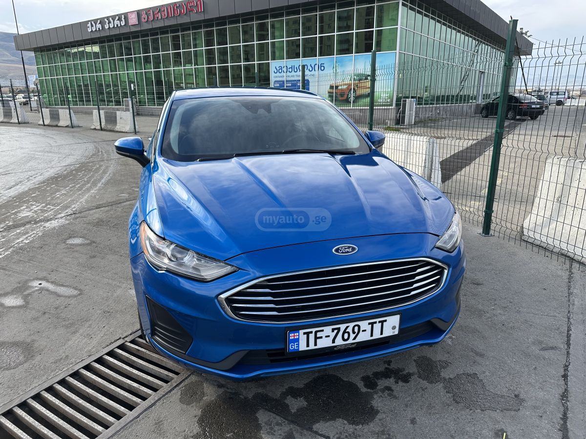 Ford Fusion 2019 — photo 2