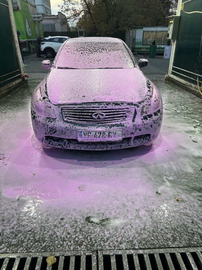 Infiniti G 35