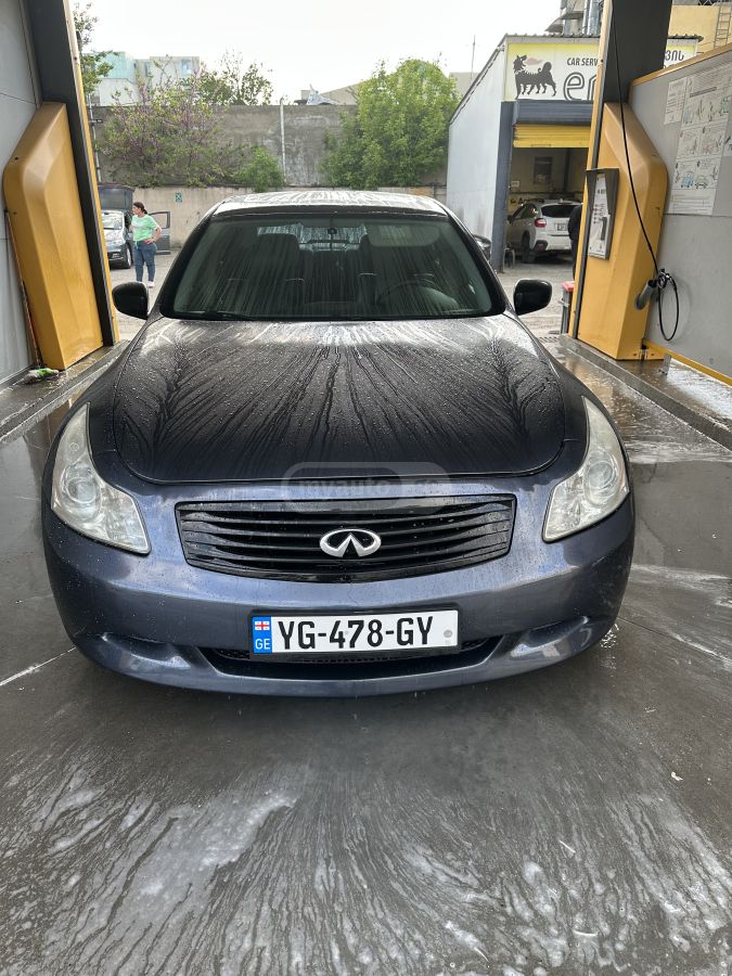 Infiniti G35 2008 — photo 2
