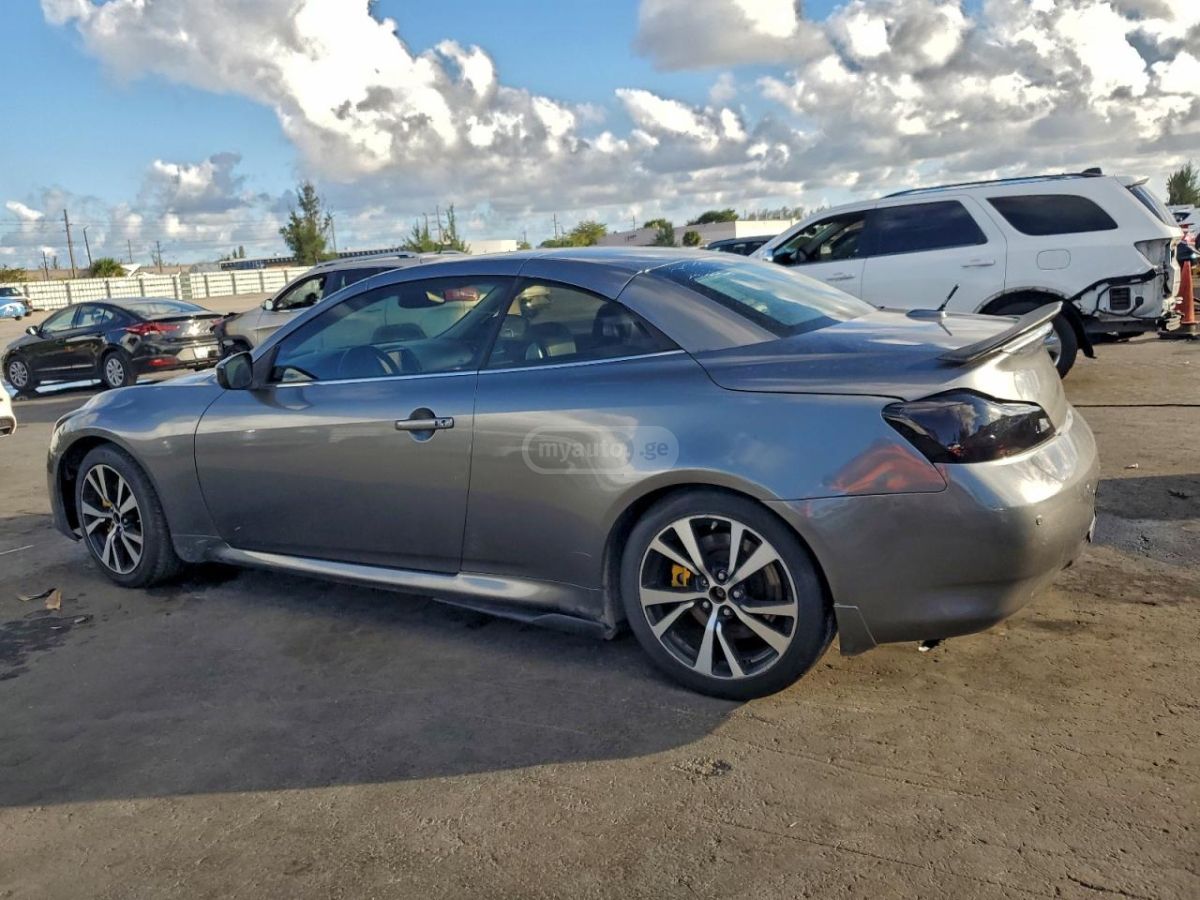 Infiniti Q 60 2015 — photo 2