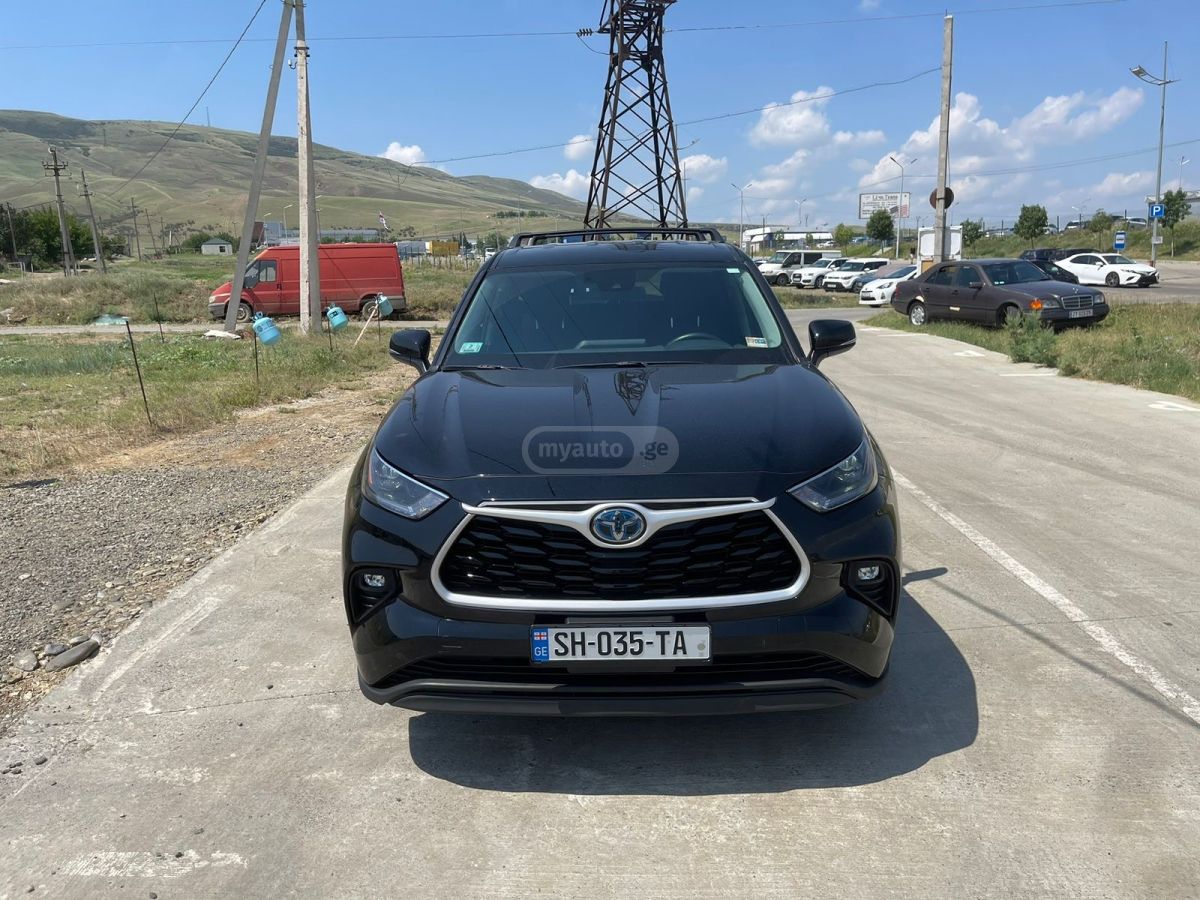Toyota Highlander 2020 — photo 2