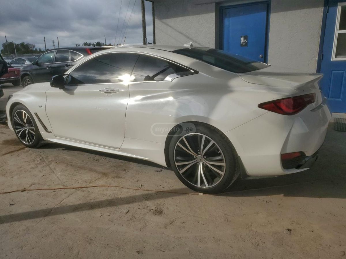 Infiniti Q 60 2018 — photo 2