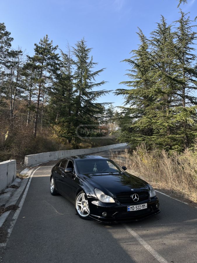 Mercedes-Benz CLS 500 2005 — photo 2