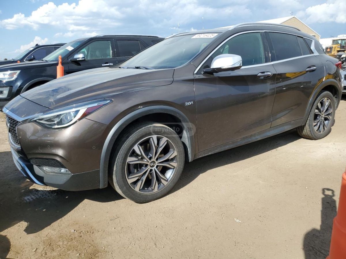 Infiniti QX 30