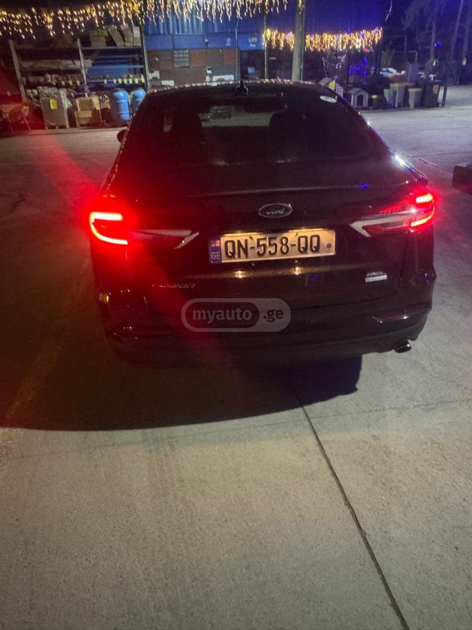 Ford Fusion 2019 — photo 2