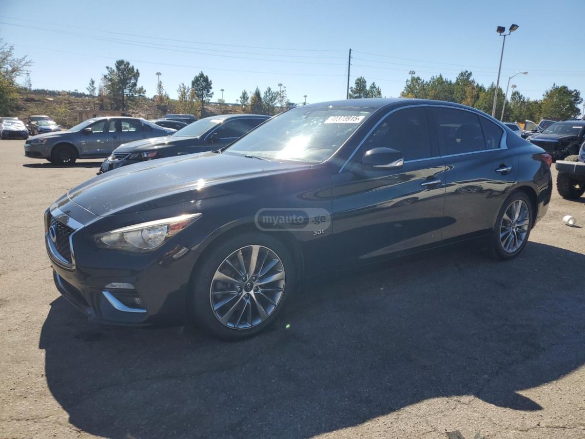 Infiniti Q 50