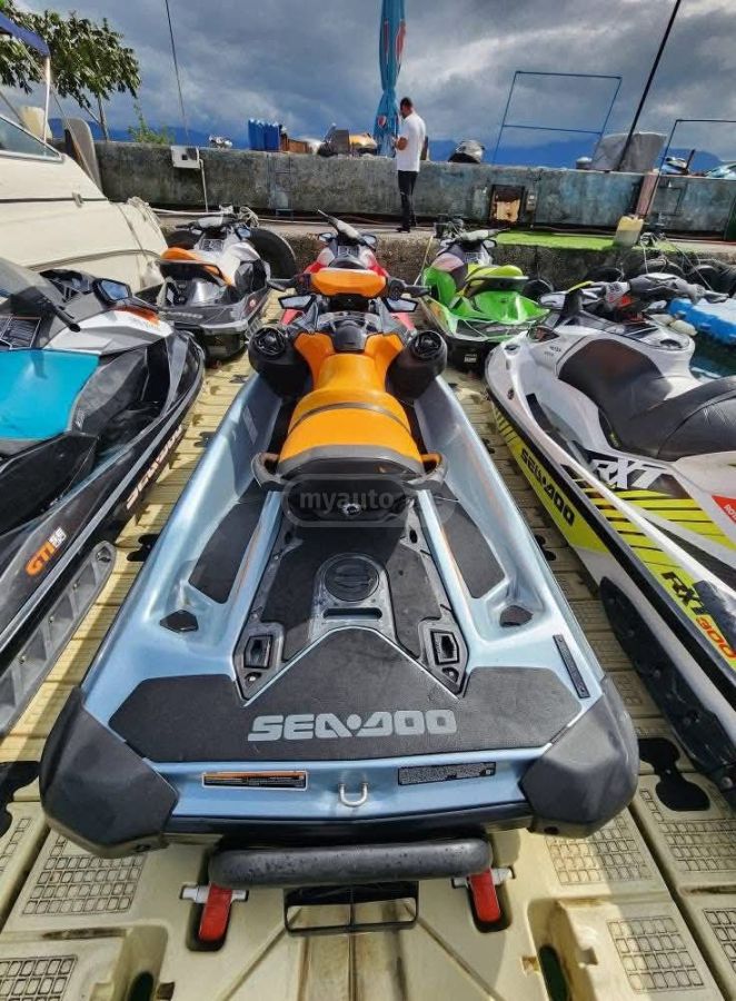Saturn Sea-Doo 2021 — photo 2