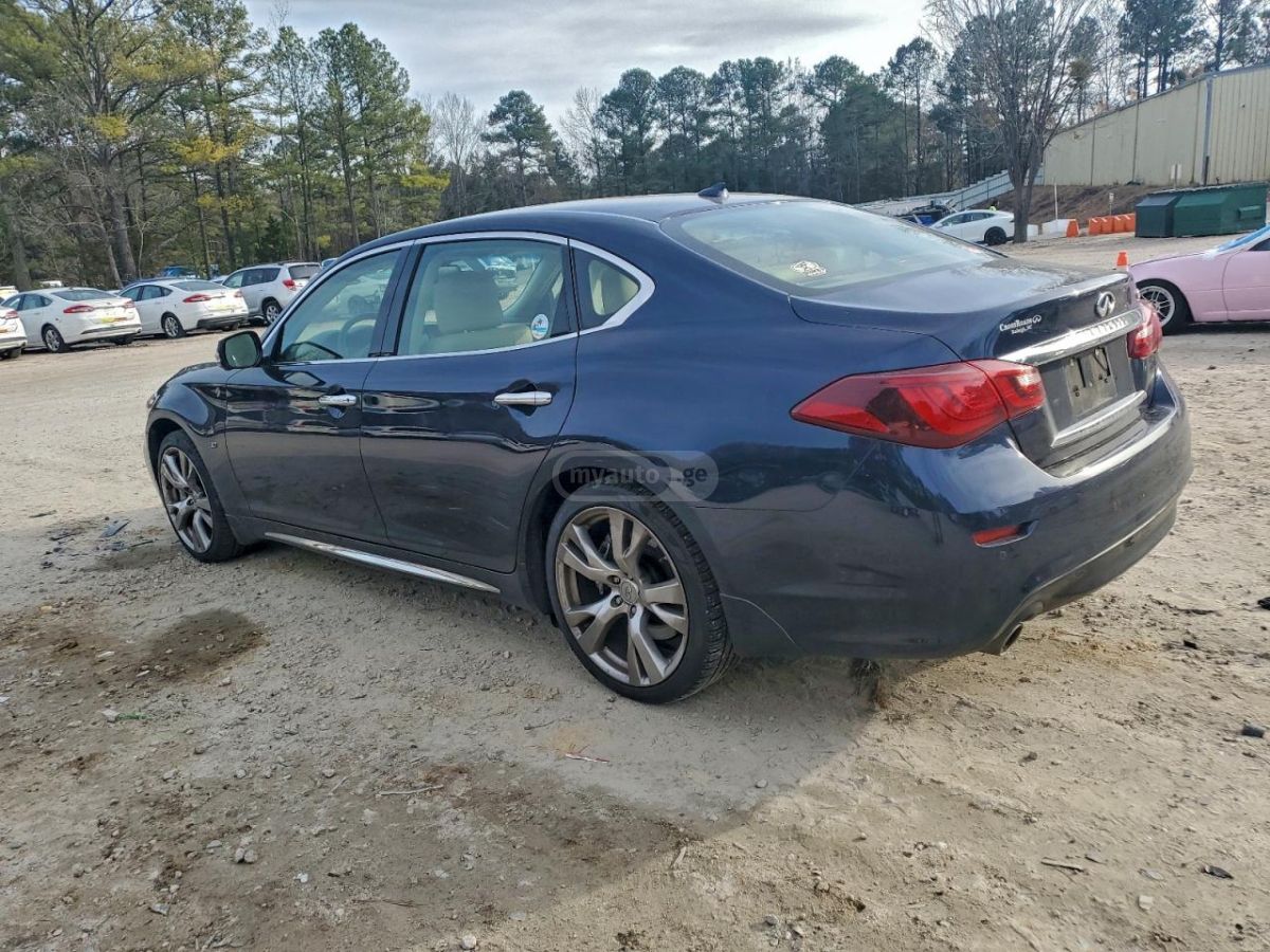 Infiniti Q70 2015 — photo 2