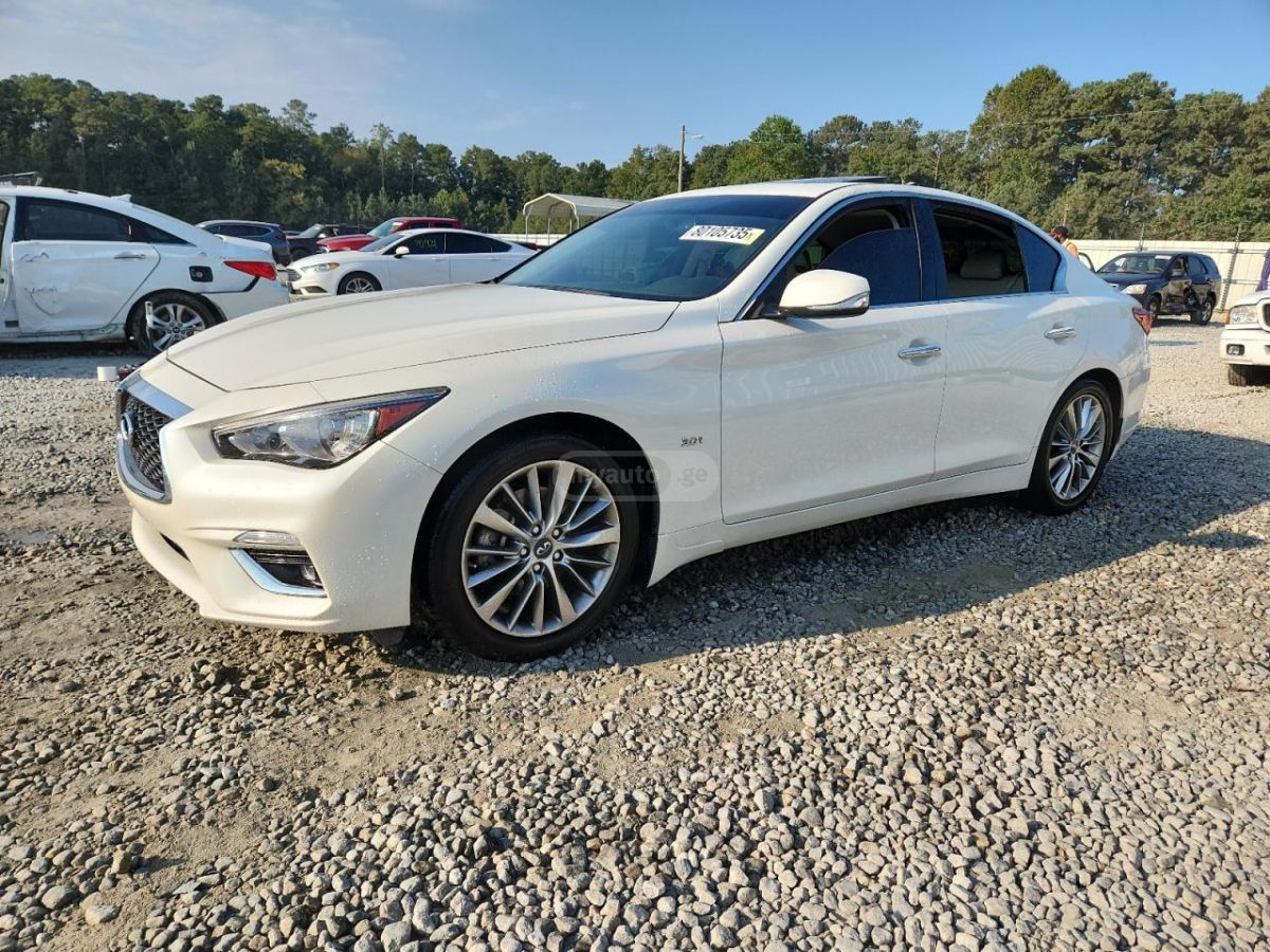 Infiniti Q 50