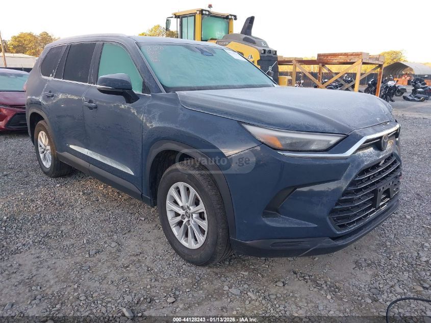 Toyota Grand Highlander 2024 — photo 2