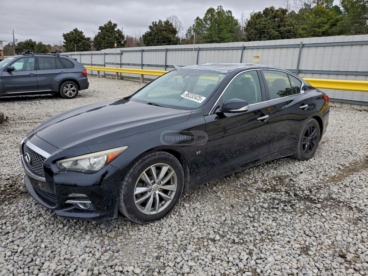 Infiniti Q50