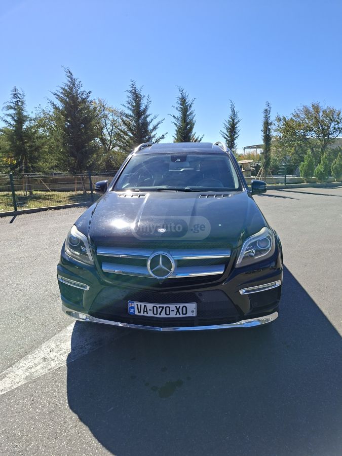 Mercedes-Benz GL 550 2015 — photo 2