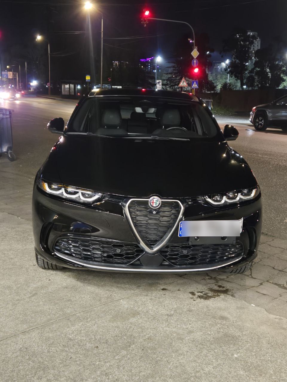 Alfa Romeo Tonale 2023 — photo 2