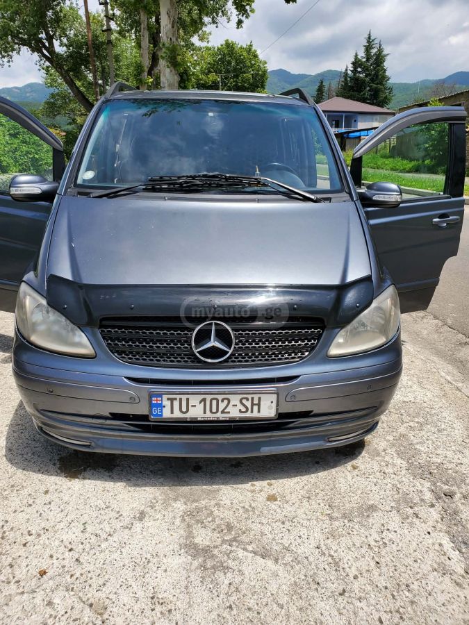 Mercedes-Benz Viano
