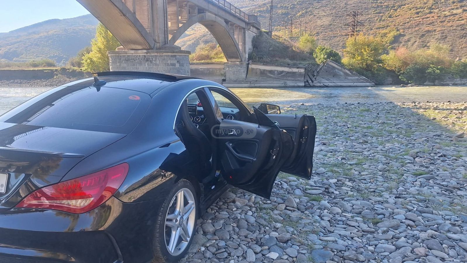 Mercedes-Benz CLA 200 2015 — photo 2