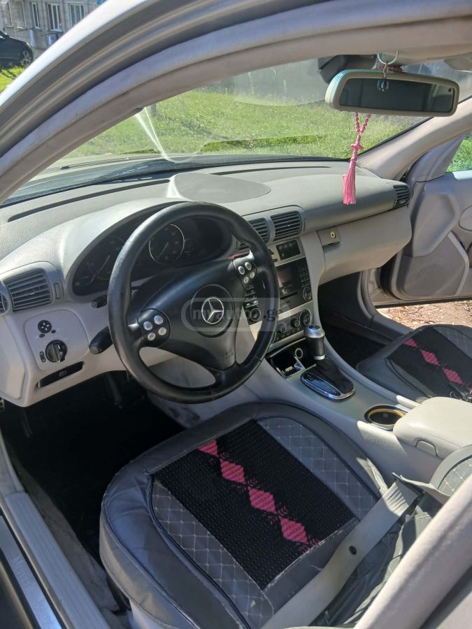 Mercedes-Benz C 180 2004 — photo 2