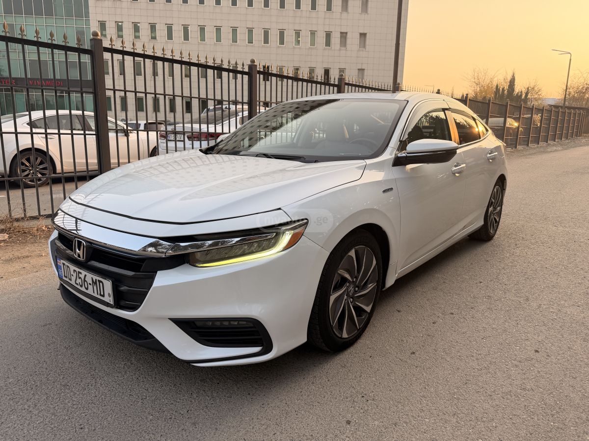 Honda Insight 2018 — photo 2