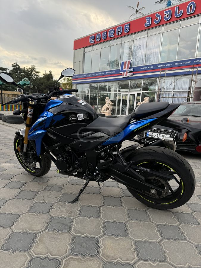 Suzuki GSX-S 750 2023 — photo 2