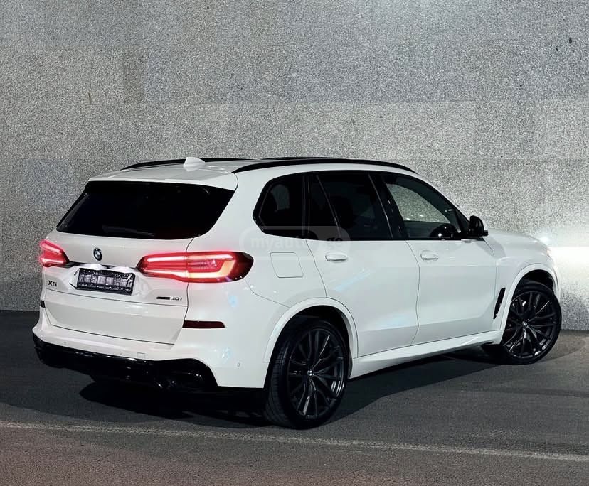 BMW X5 2020 — photo 2