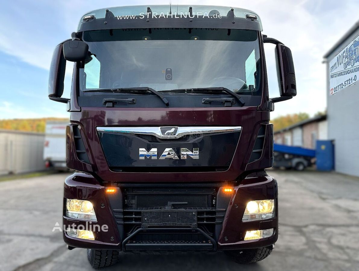 Isuzu TGS 2020 — photo 2