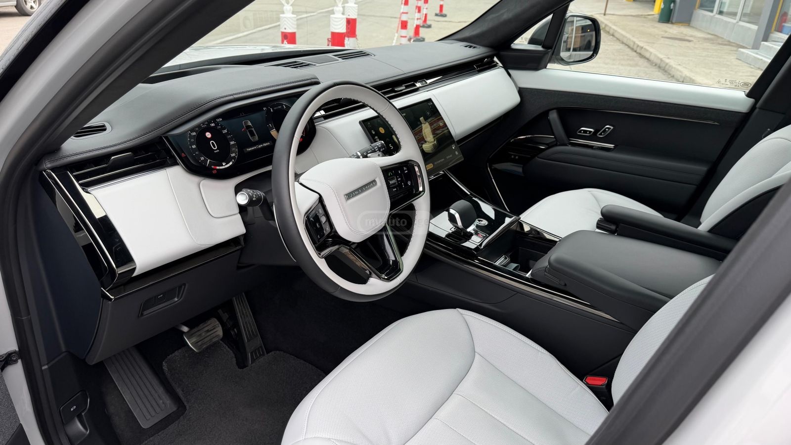 Land Rover Range Rover Sport 2025 — photo 2