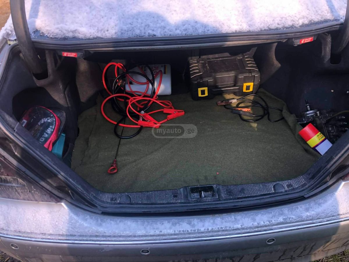 Mercedes-Benz C 230 2001 — photo 2