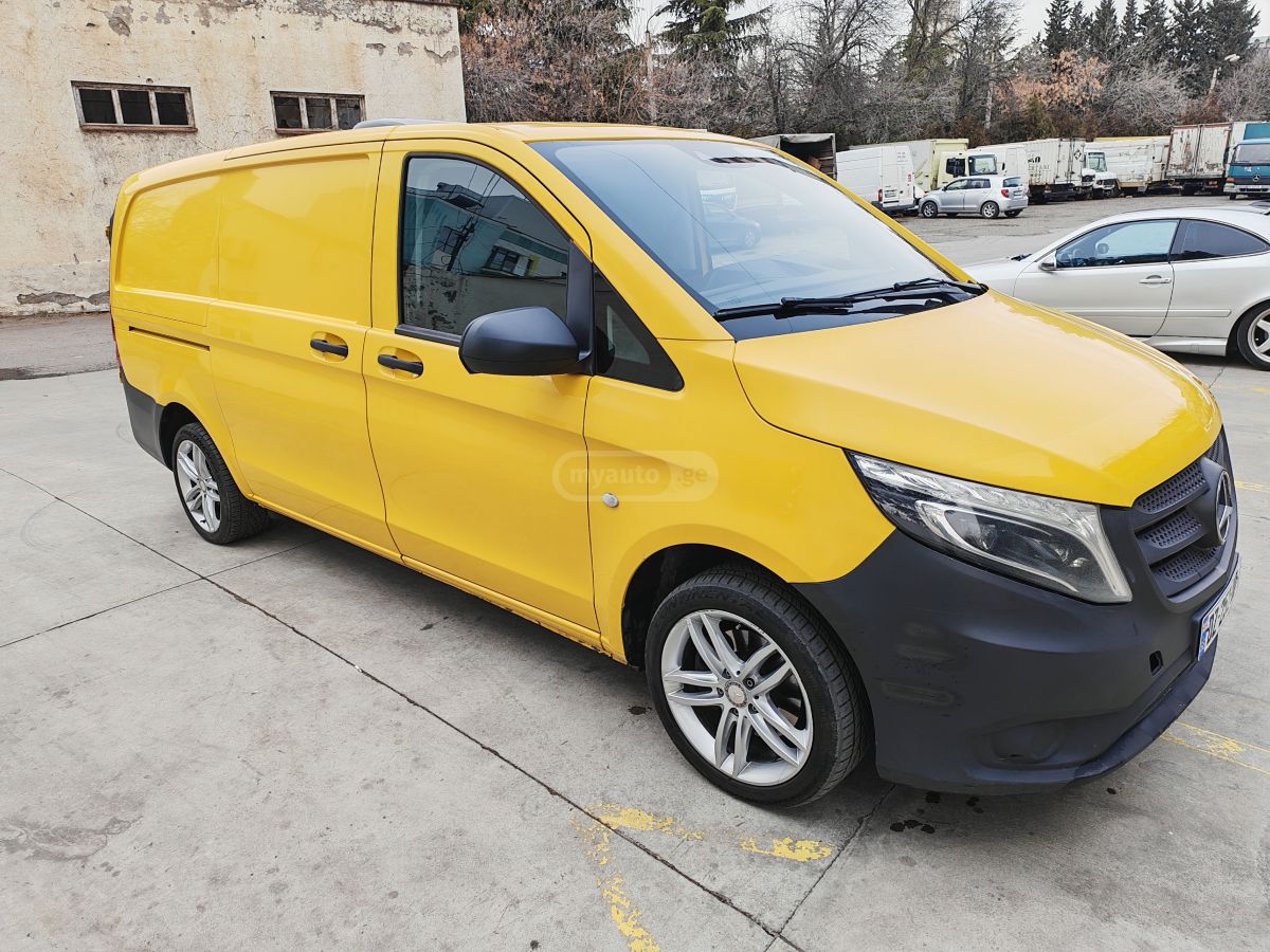 Mercedes-Benz Vito