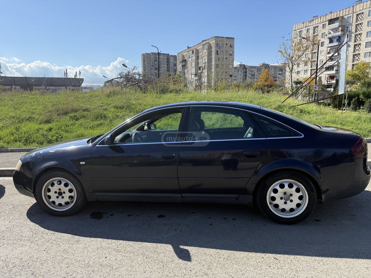 Audi A6 2001 — photo 2