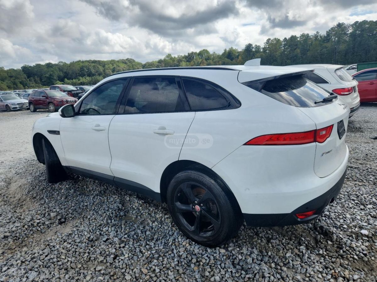 Jaguar F-Pace 2017 — photo 2