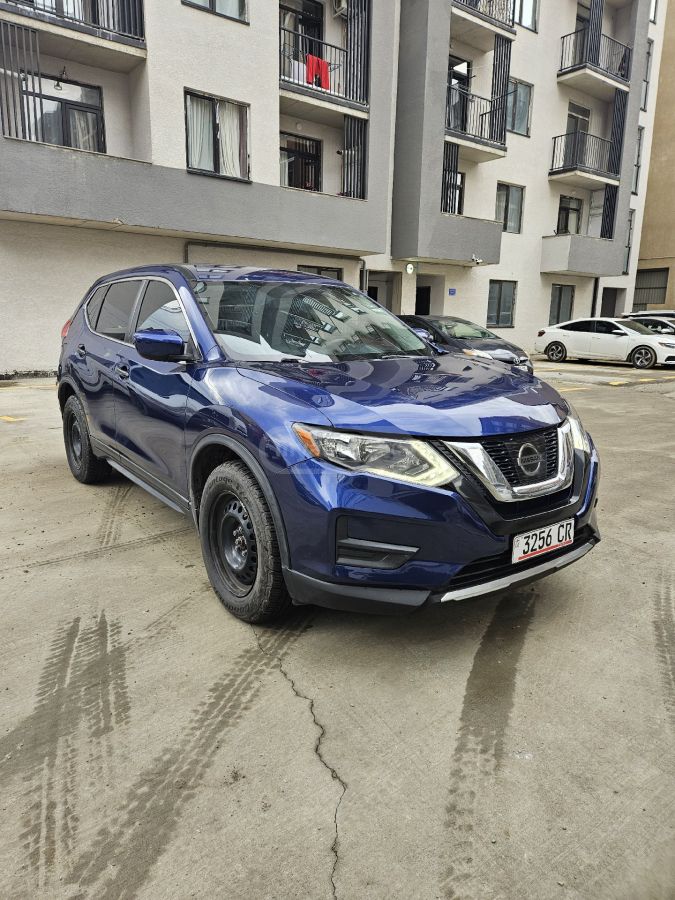 Nissan Rogue 2017 — photo 2