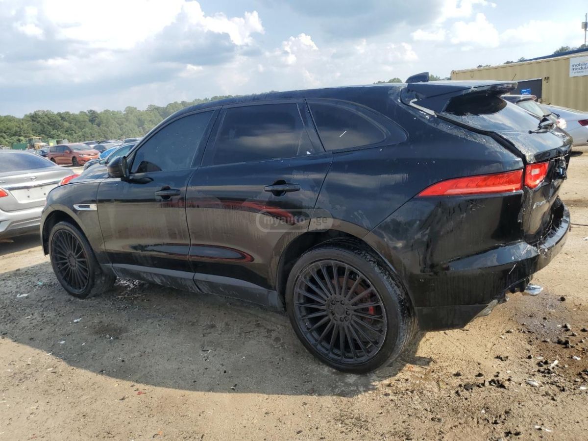 Jaguar F-Pace 2018 — photo 2