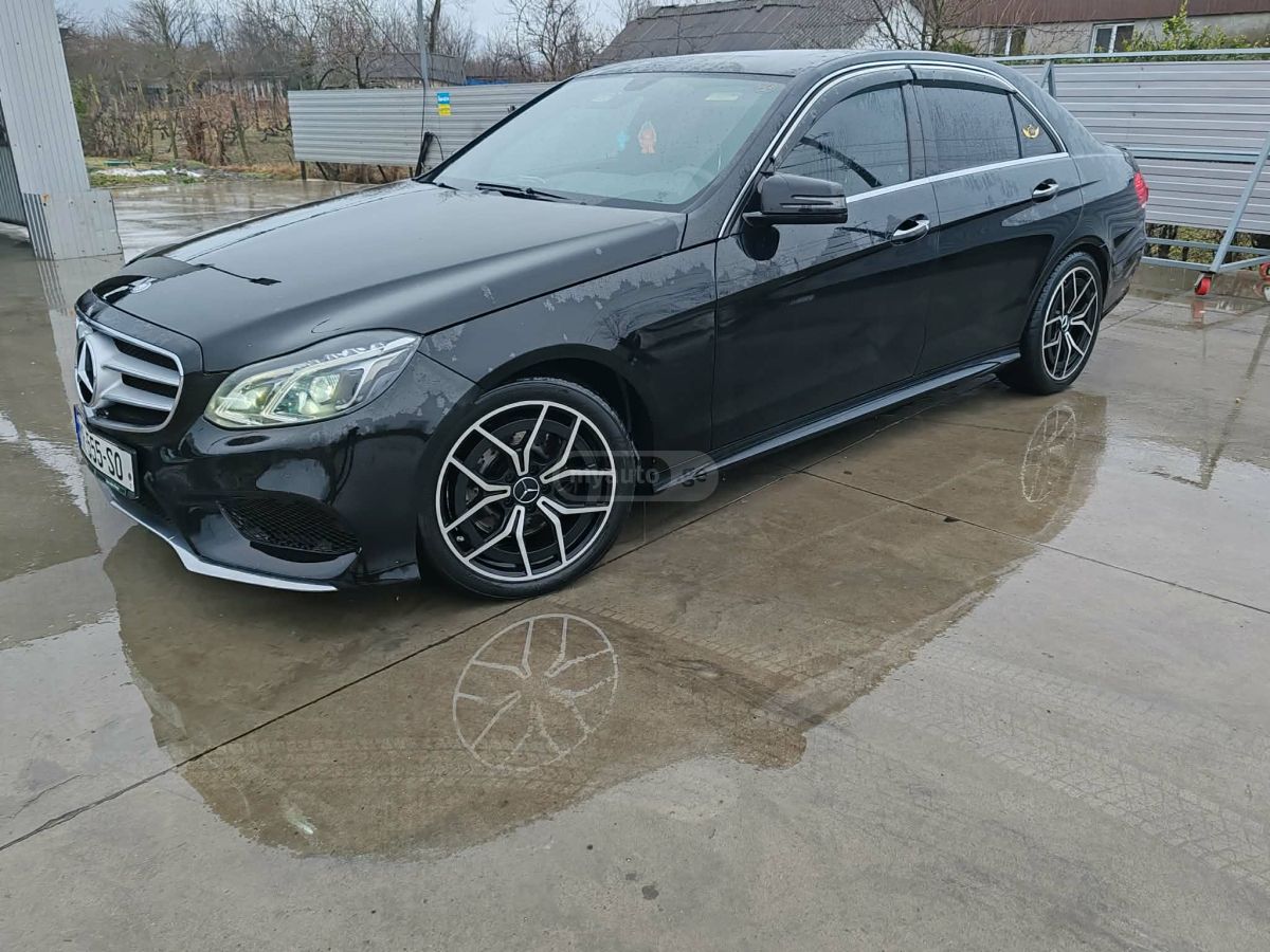 Mercedes-Benz E 350 2014 — photo 2