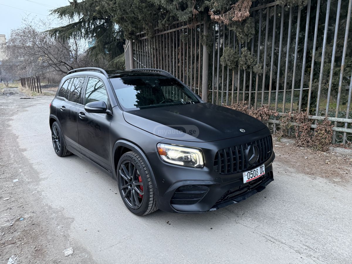 Mercedes-Benz GLB 35 AMG