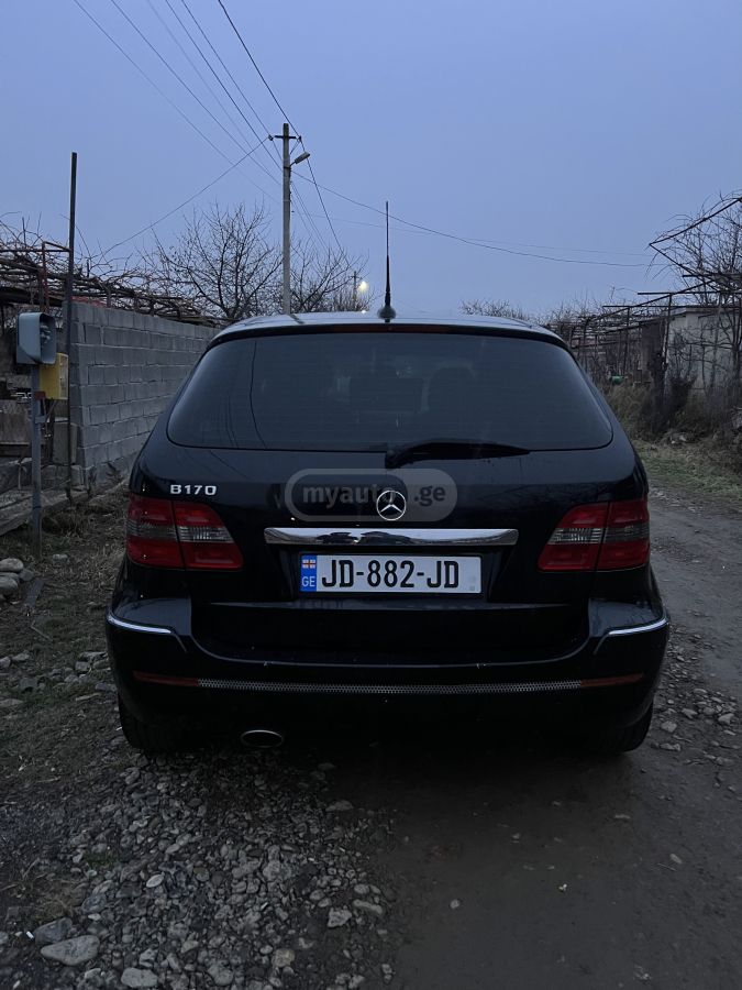 Mercedes-Benz B 170 2007 — photo 2