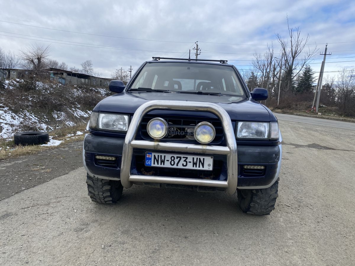 Opel Frontera 2000 — photo 2
