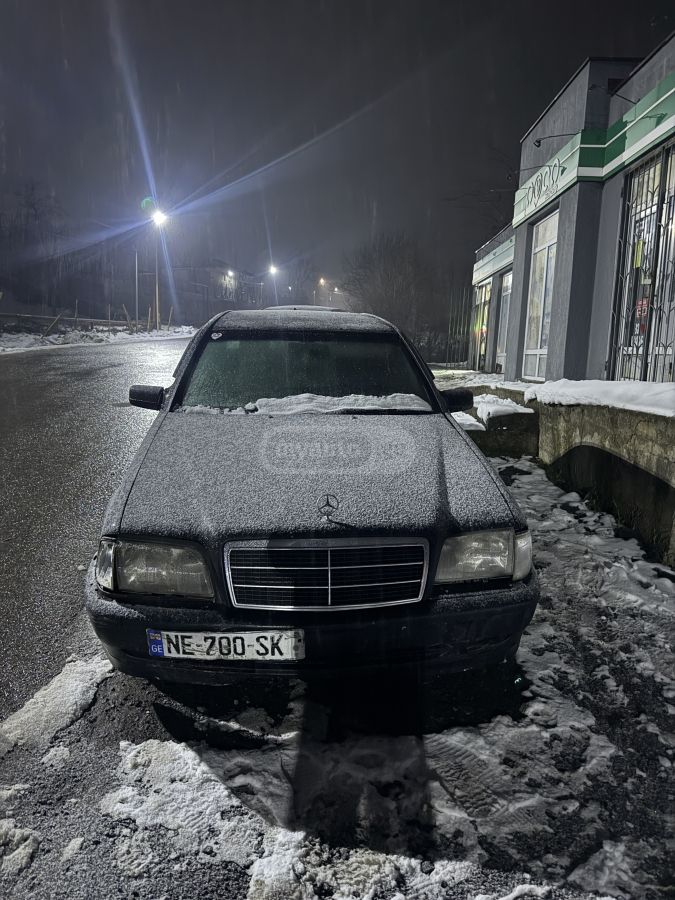 Mercedes-Benz C 180 1997 — photo 2