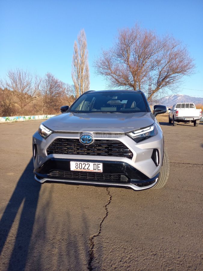 Toyota RAV 4 2023 — photo 2