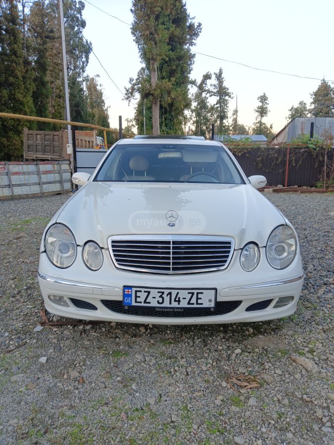Mercedes-Benz E 350