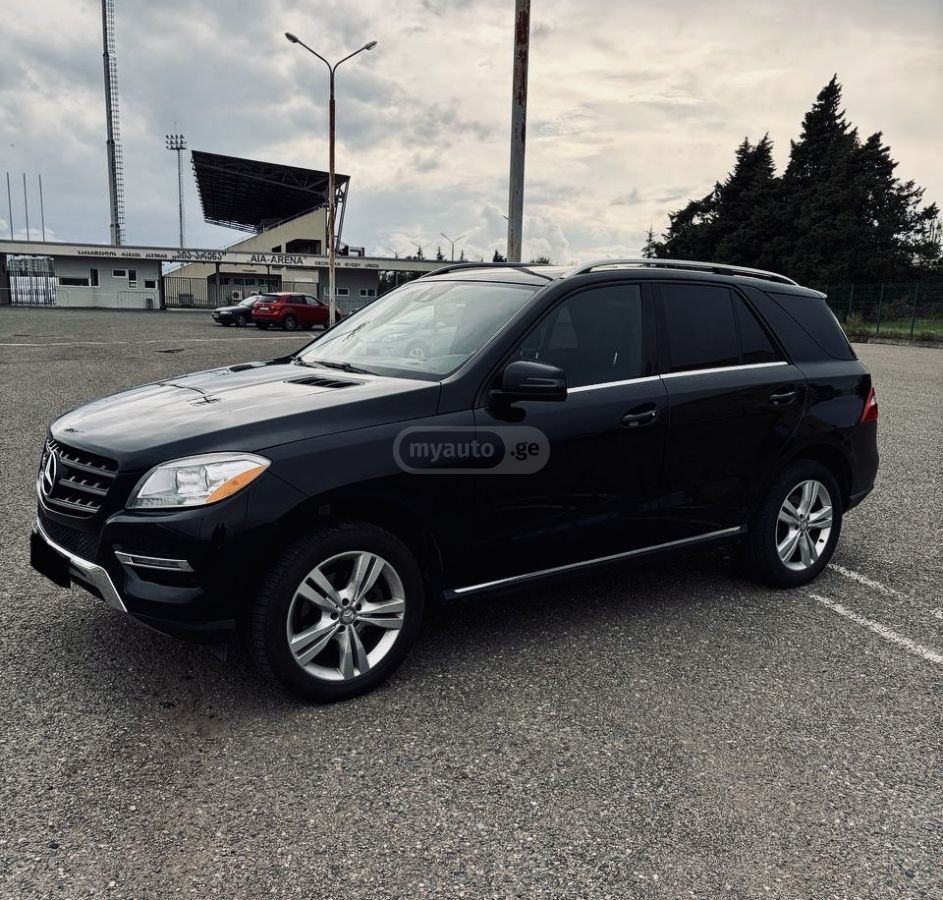 Mercedes-Benz ML 350 2015 — photo 2