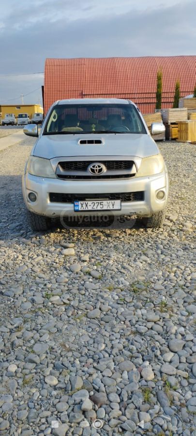 Toyota Hilux 2008 — photo 2