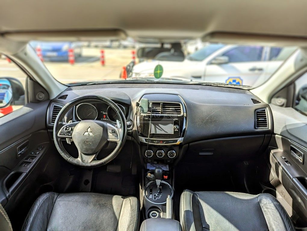 Mitsubishi Outlander Sport