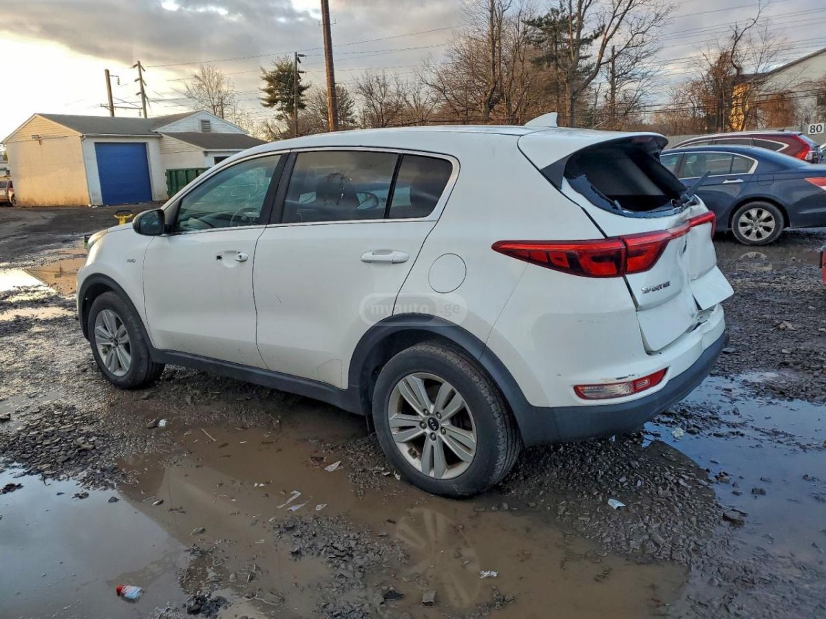 Kia Sportage 2018 — photo 2
